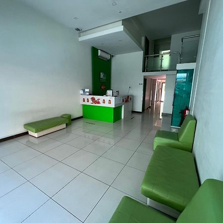 Green Apple Boutique Hotel Kota Kinabalu Zewnętrze zdjęcie